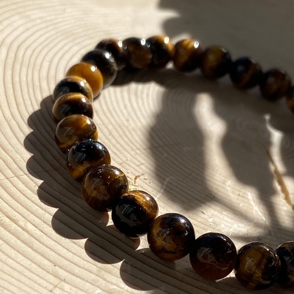 Tigers Eye Beaded Bracelet - Picture 2 of 4